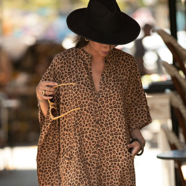 Kaftan Longo  Animal Print Onça Plus Size